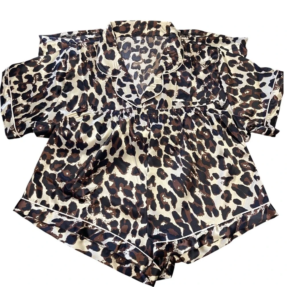 Leopard Satin 3-Piece Pajama Set XL Short Sleeve Top Shorts Pants Gold Brown